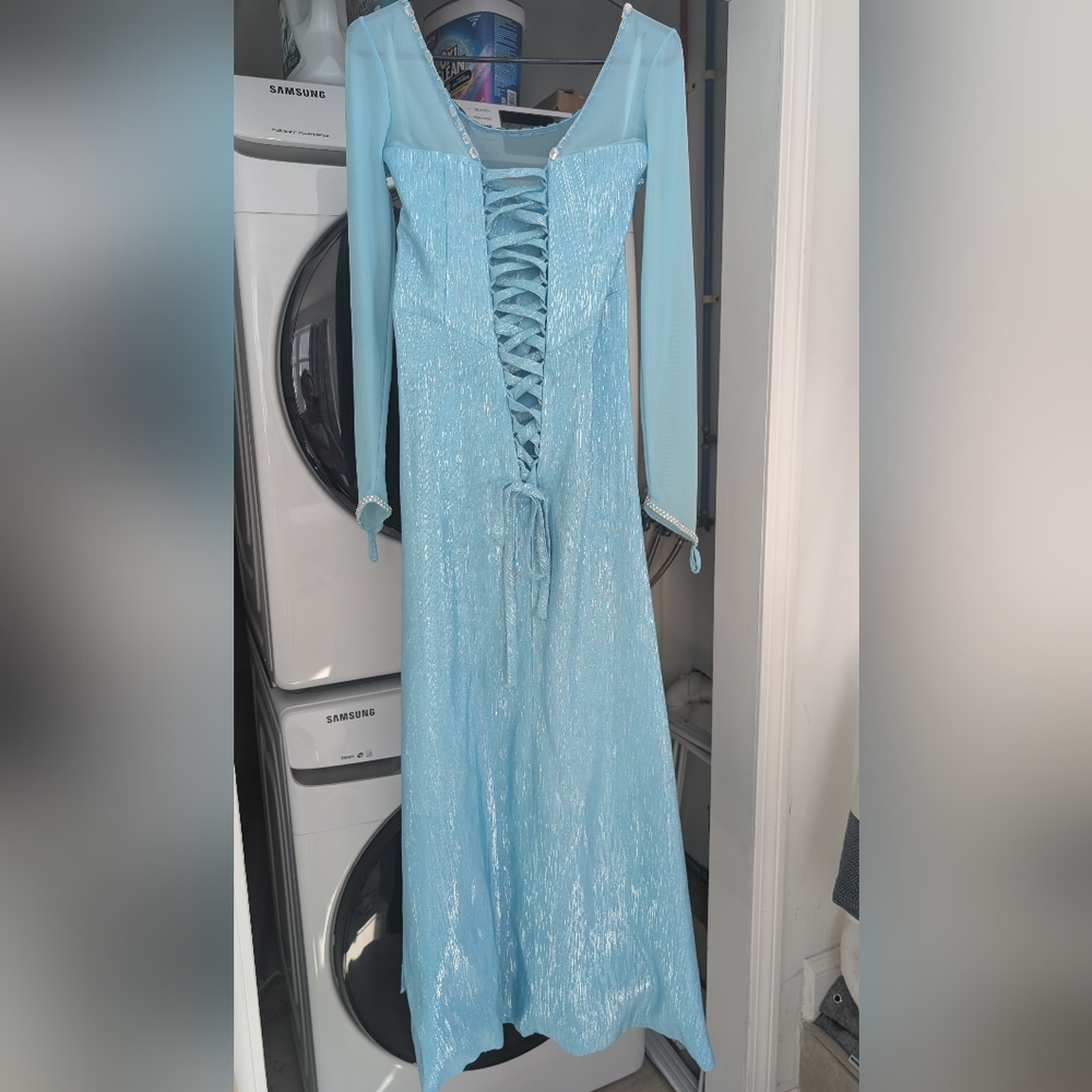 Costume: Handmade Frozen Elsa Gown And Cape, plus Crown with full price offer - Picture 11 of 17